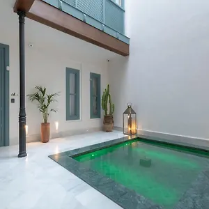 Caminante Del Agua Seville